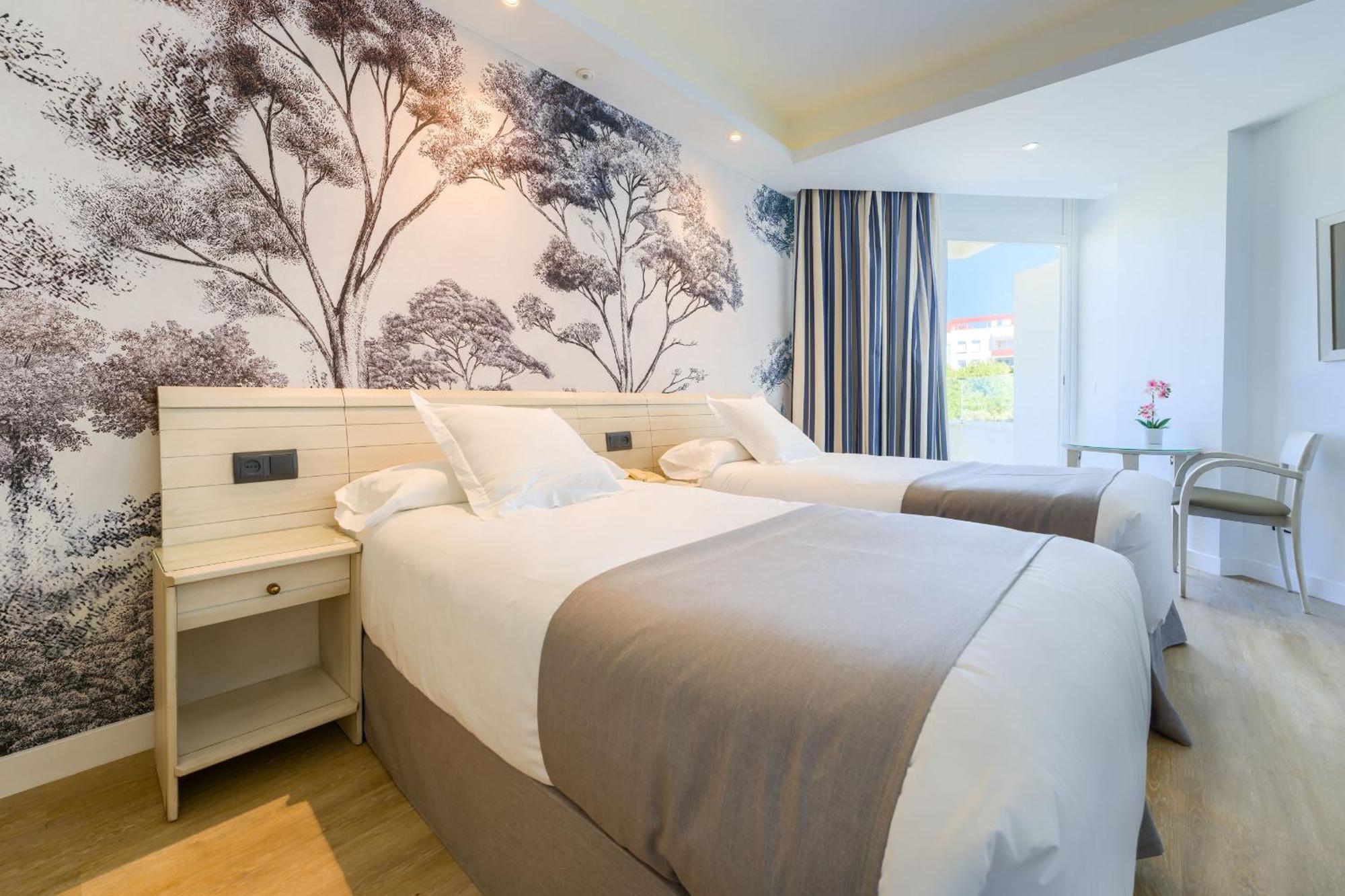 Hotel Puerto Bahia & Spa เอลปูแอร์โต เด ซานตามาริอา ภายนอก รูปภาพ